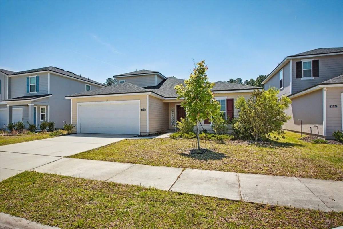 House for rent at 4948 Big Pine Dr, Jacksonville, FL 32218
