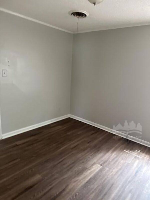 House for rent at 1240 Robin Hood Lane, Memphis, TN 38111