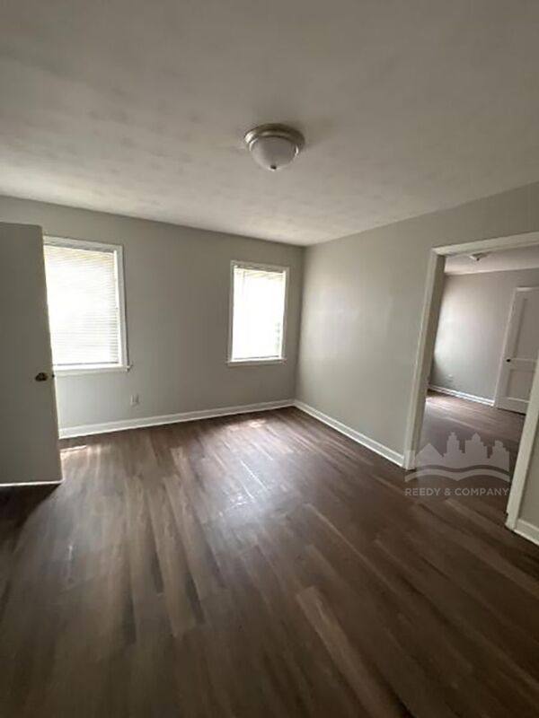 House for rent at 1240 Robin Hood Lane, Memphis, TN 38111