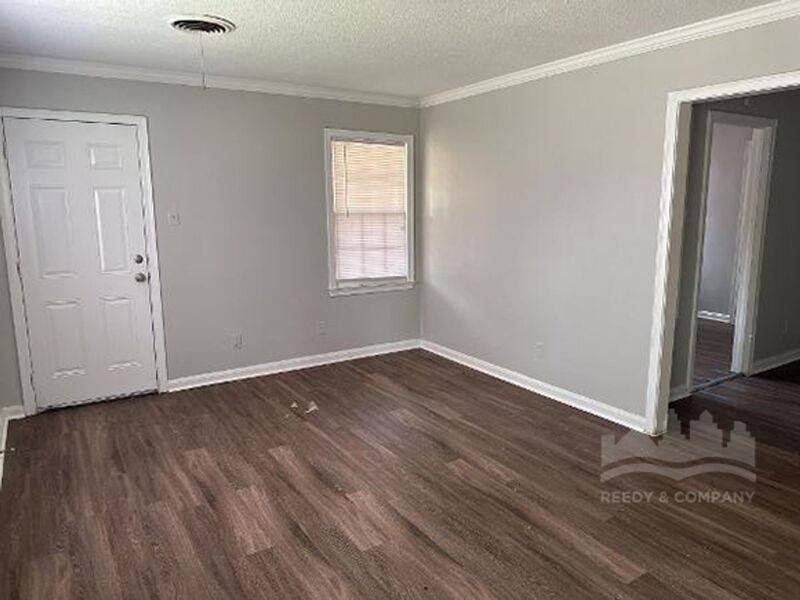 House for rent at 1240 Robin Hood Lane, Memphis, TN 38111