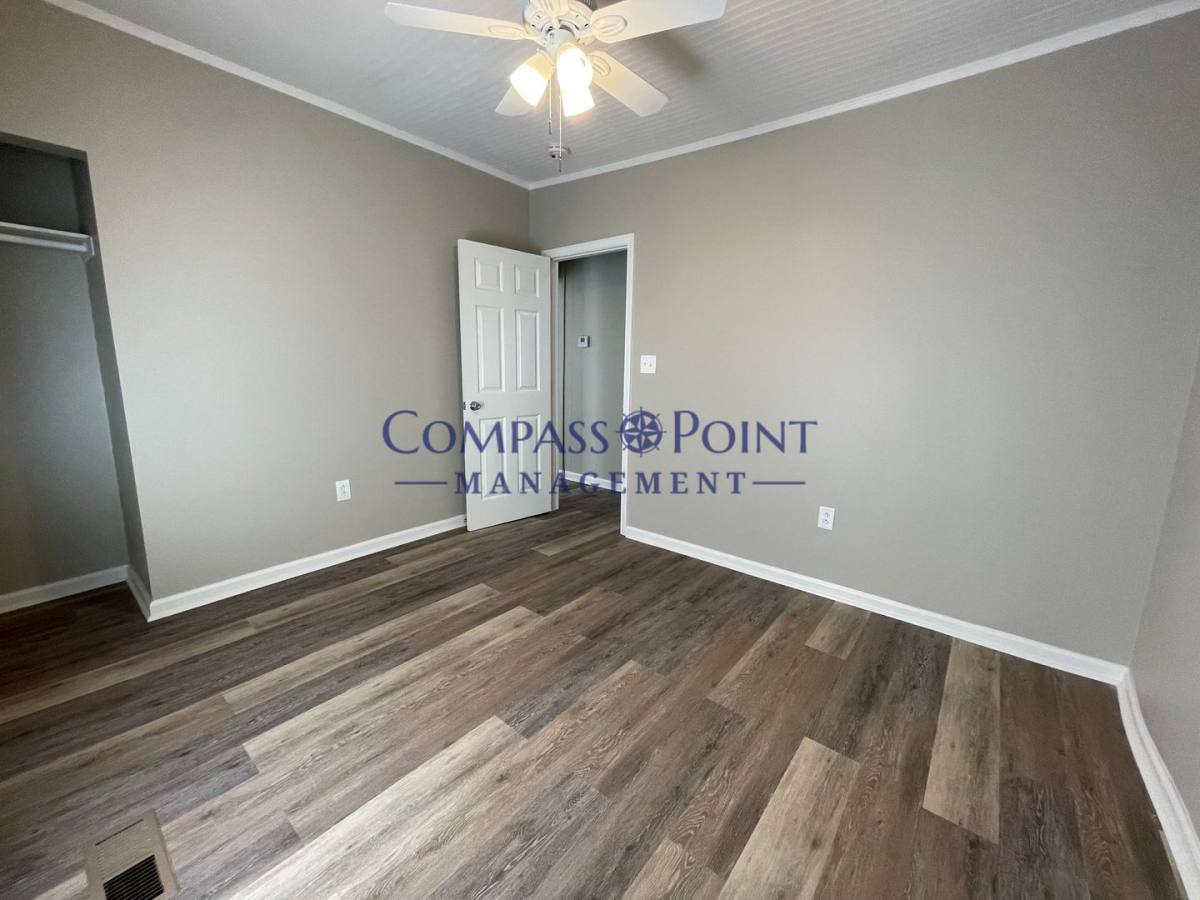 House for rent at 443 Shawnee Ave, Lexington, KY 40505
