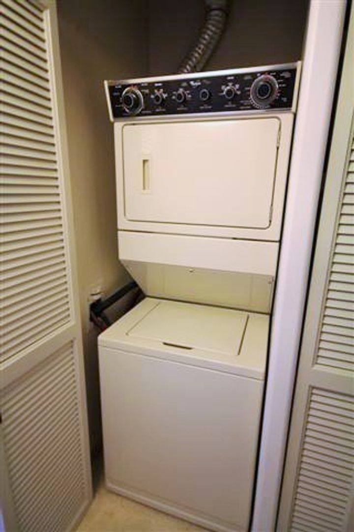 Condo for rent at 1212 Nuuanu Ave, Honolulu, HI 96817