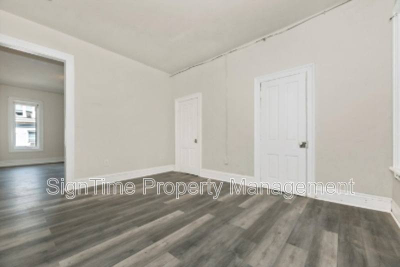 Apartment for rent at 222 Summit Ave #2R, Hagerstown, MD 21740