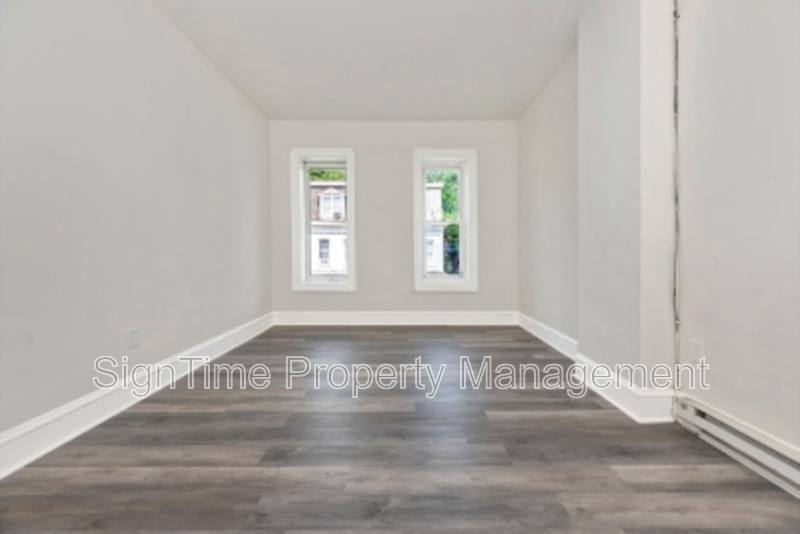 Apartment for rent at 222 Summit Ave #2R, Hagerstown, MD 21740