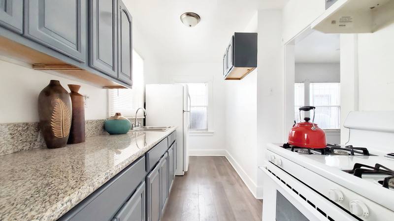 Apartment for rent at 415 N Virginia Court, Long Beach, CA 90802