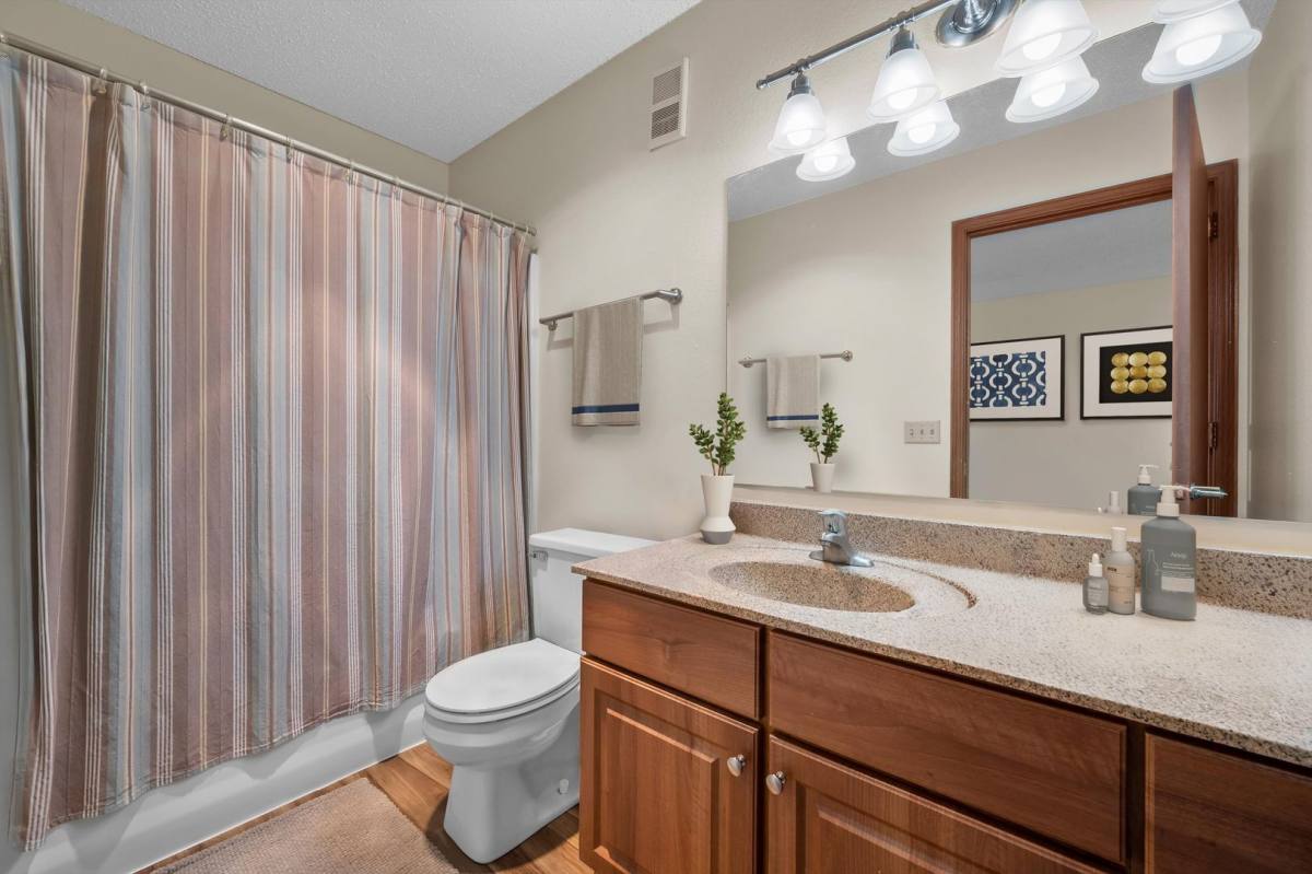 Apartment for rent at 580 & 590 Foxtail Dr, Pewaukee, WI 53072