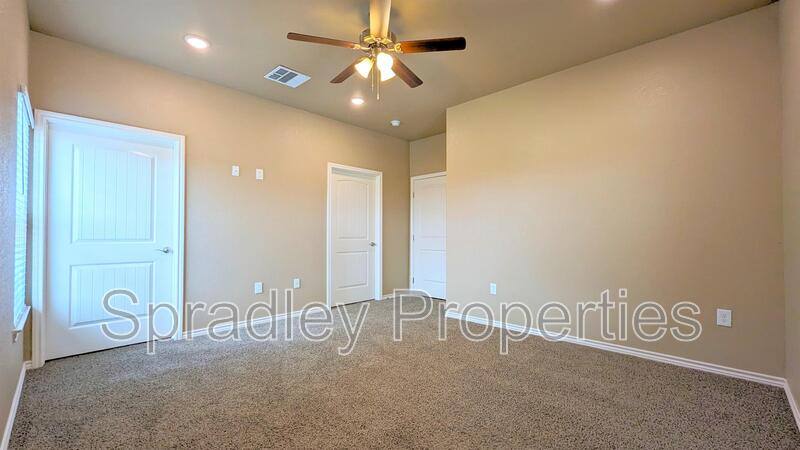 Apartment for rent at 1037A Hibiscus Dr, Belton, TX 76513