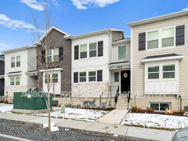 Townhouse for rent at 3928 Hardman Way #4, Lehi, UT 84043