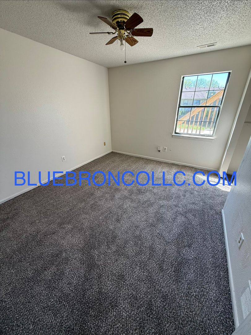 Apartment for rent at 9115 E 85th St, Kansas City, MO 64138