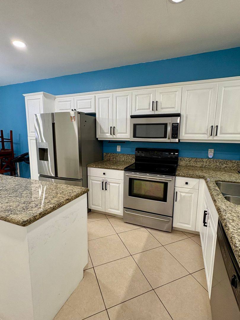 Townhouse for rent at 1956 Alamanda Way, West Palm Beach, FL 33404