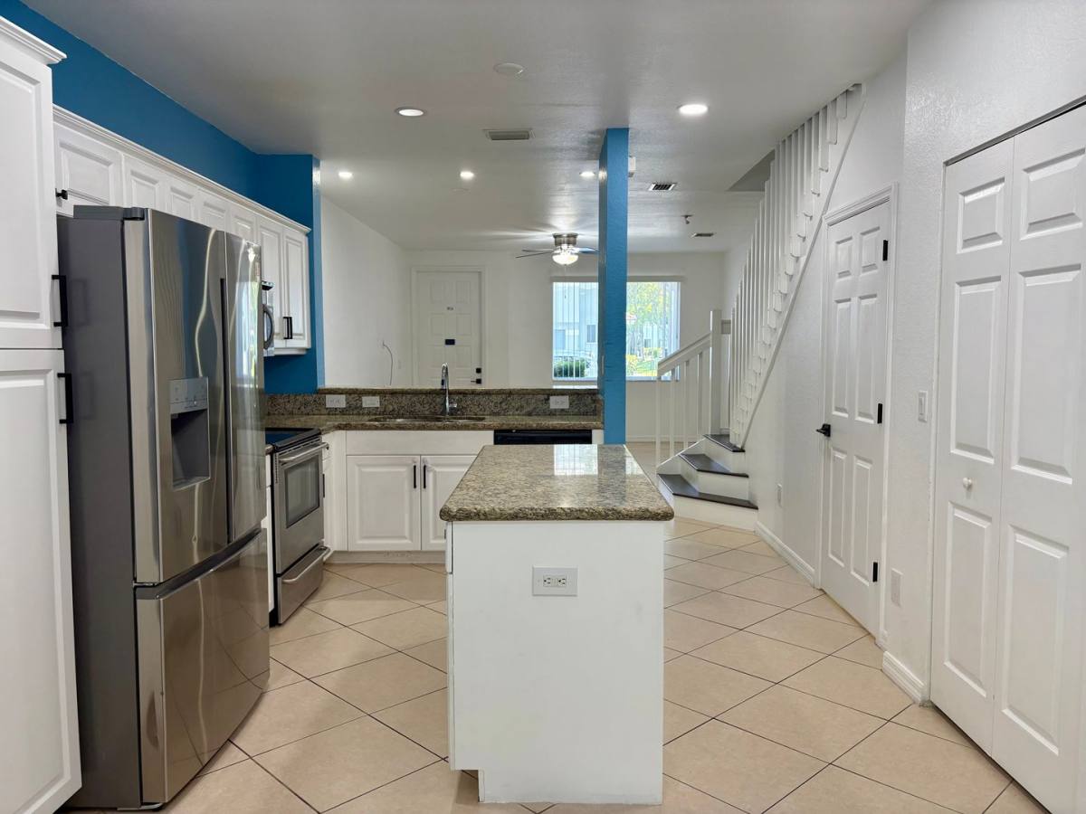Townhouse for rent at 1956 Alamanda Way, West Palm Beach, FL 33404