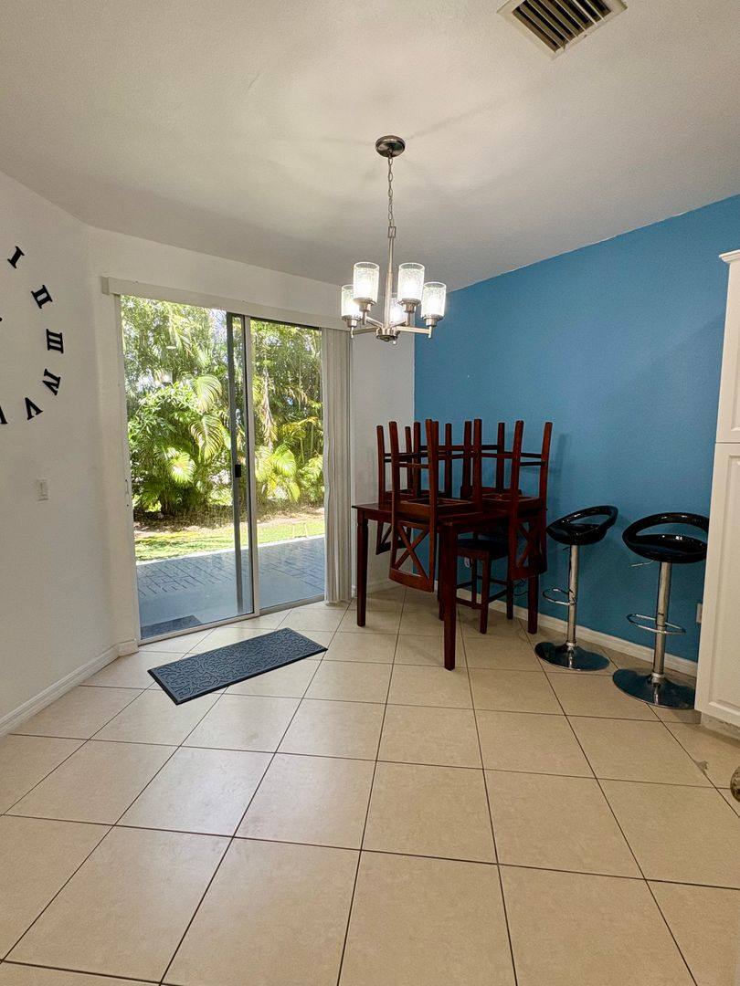 Townhouse for rent at 1956 Alamanda Way, West Palm Beach, FL 33404