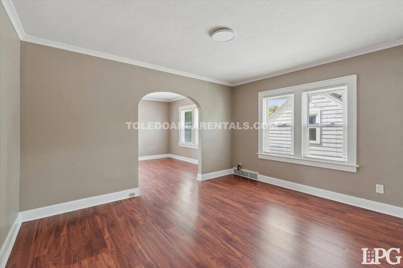 Apartment for rent at 2030 Wyndhurst Rd, Toledo, OH 43607