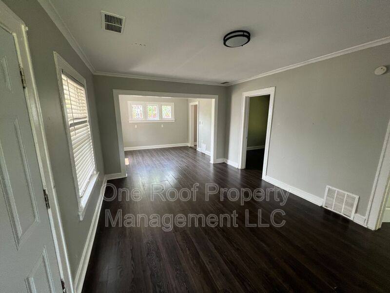 House for rent at 2450 Benton Blvd #B, Kansas City, MO 64127
