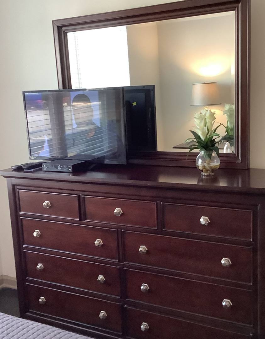 Apartment for rent at 100 Tall Oaks Dr, Greensboro, NC 27455