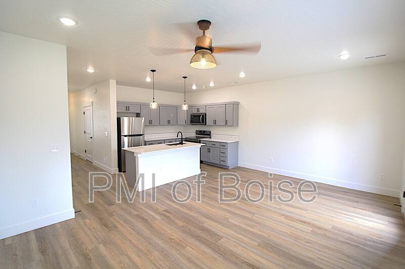 Townhouse for rent at 123 Trifecta Lane, Nampa, ID 83651
