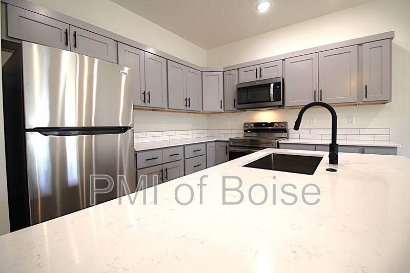 Townhouse for rent at 123 Trifecta Lane, Nampa, ID 83651