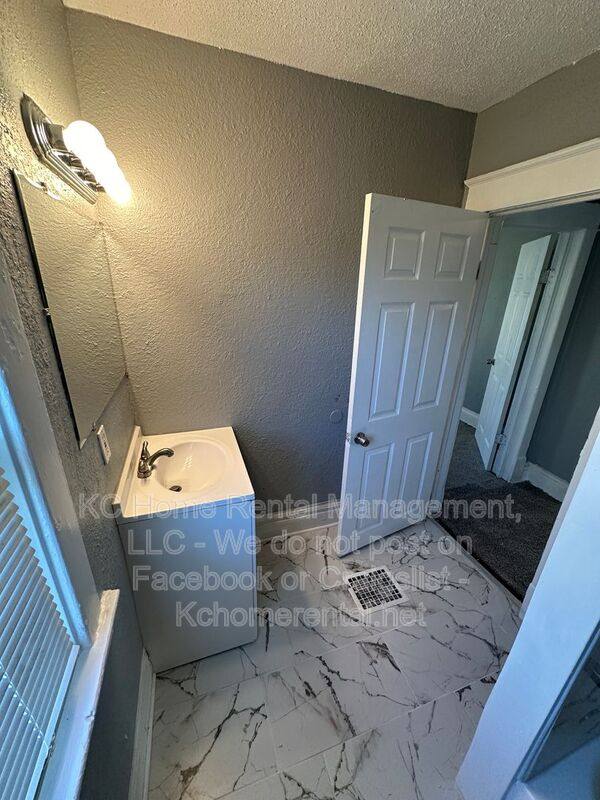 House for rent at 2002 E 35th St, Kansas City, MO 64109