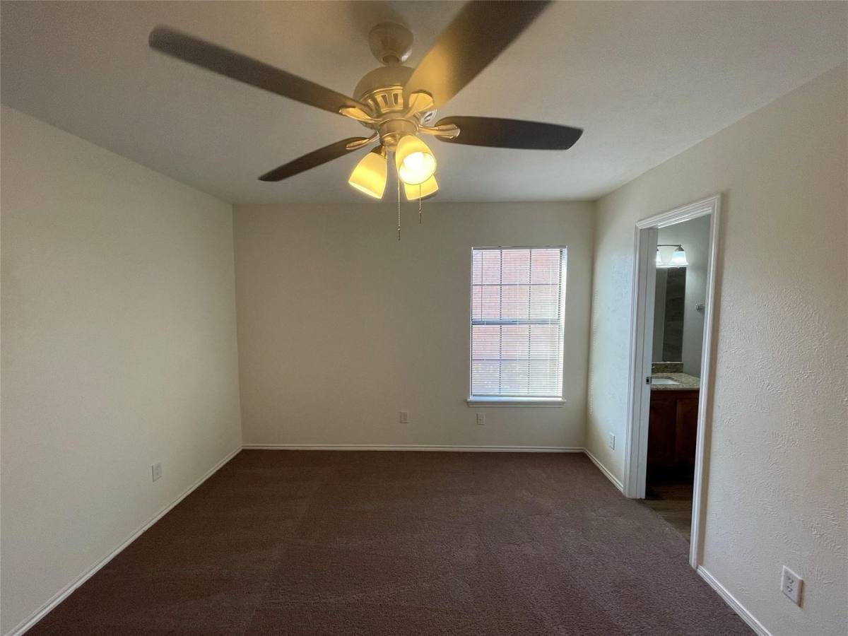 House for rent at 1513 Liberty Lane, Mesquite, TX 75149