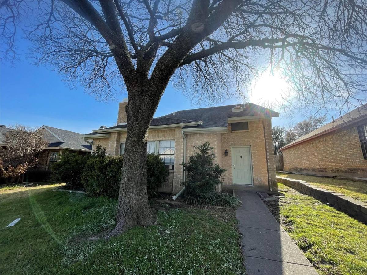 House for rent at 1513 Liberty Lane, Mesquite, TX 75149
