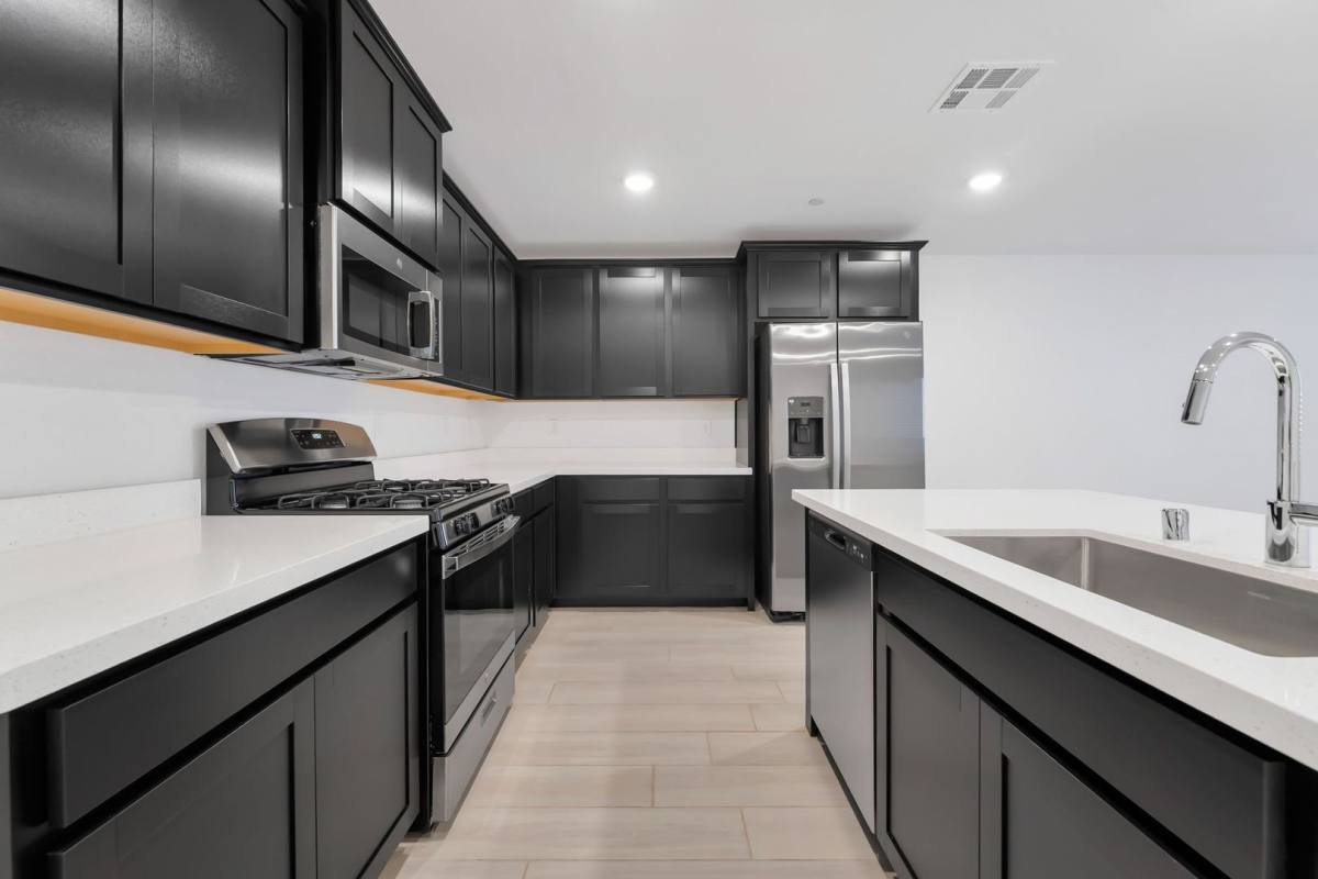 Townhouse for rent at 146 Sul Ponticello Ave, Henderson, NV 89011