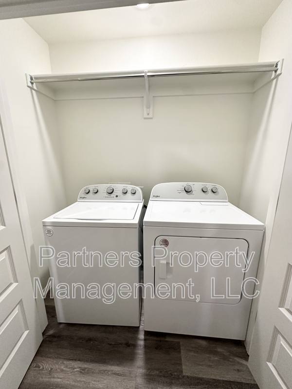 Apartment for rent at 821 S Benchmark Lane #2, Fayetteville, AR 72704