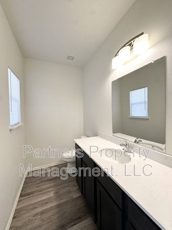 Apartment for rent at 821 S Benchmark Lane #2, Fayetteville, AR 72704