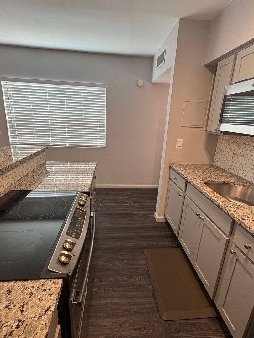 Apartment for rent at 2015 N Swan Rd, Tucson, AZ 85712