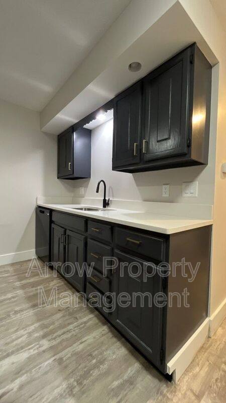 Apartment for rent at 1429 N 34th St #4, Lincoln, NE 68503