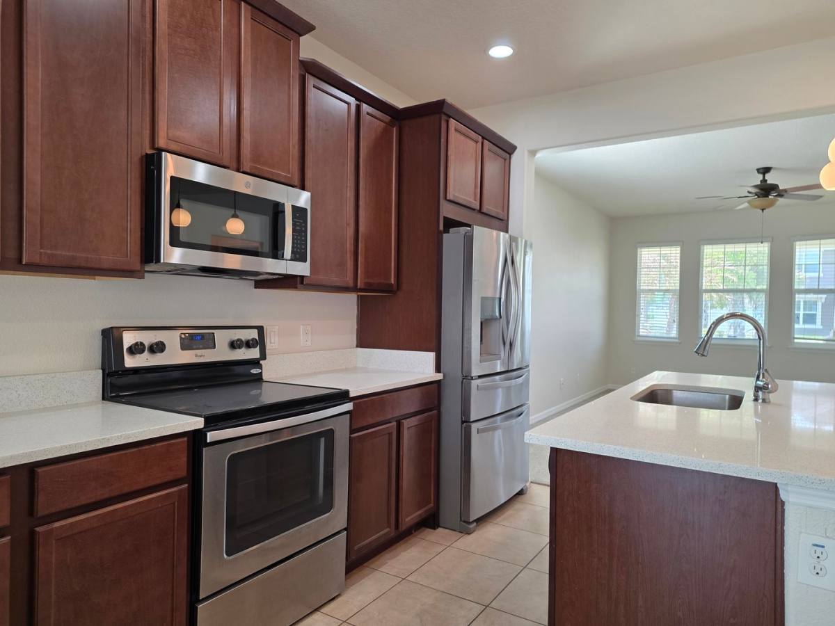 House for rent at 4772 Silver Birch Way, Orlando, FL 32811