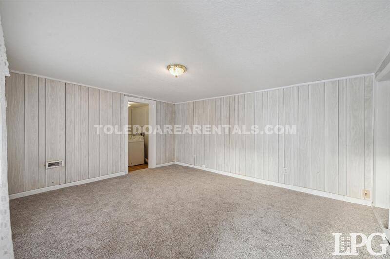 House for rent at 2129 Nevada St, Toledo, OH 43605