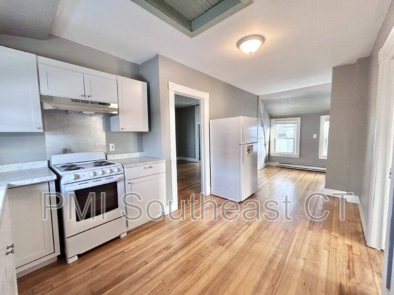Apartment for rent at 50 Montauk Ave #2, New London, CT 06320