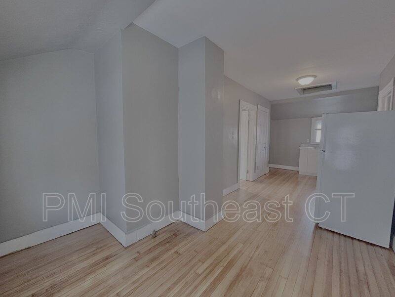 Apartment for rent at 50 Montauk Ave #2, New London, CT 06320