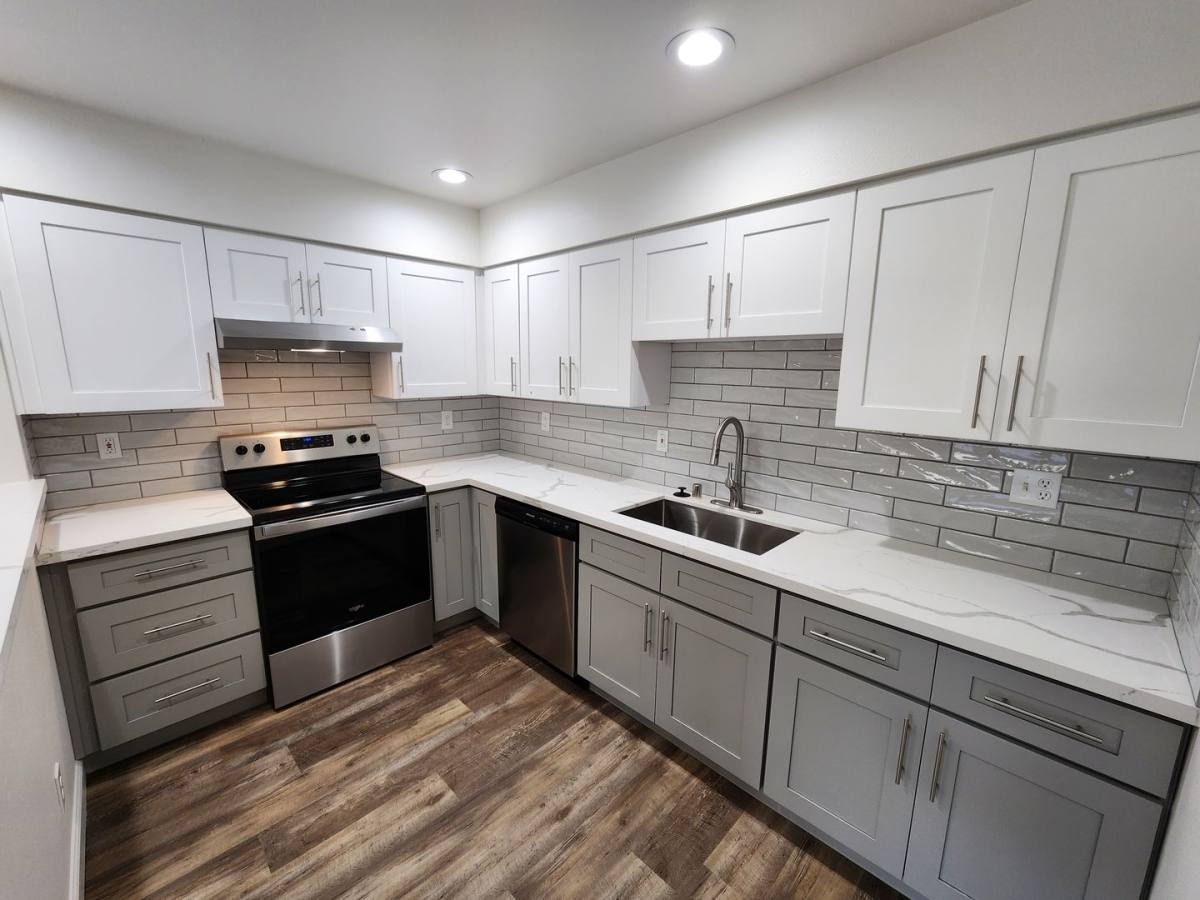 Apartment for rent at 75 NW Dogwood St, Issaquah, WA 98027