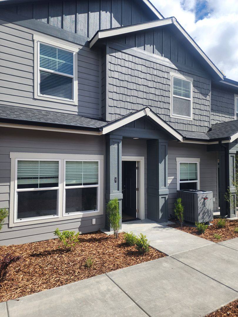 Apartment for rent at 6315 W Chet Lane, Boise, ID 83704