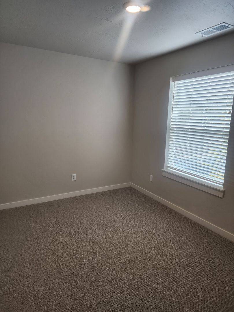 Apartment for rent at 6315 W Chet Lane, Boise, ID 83704
