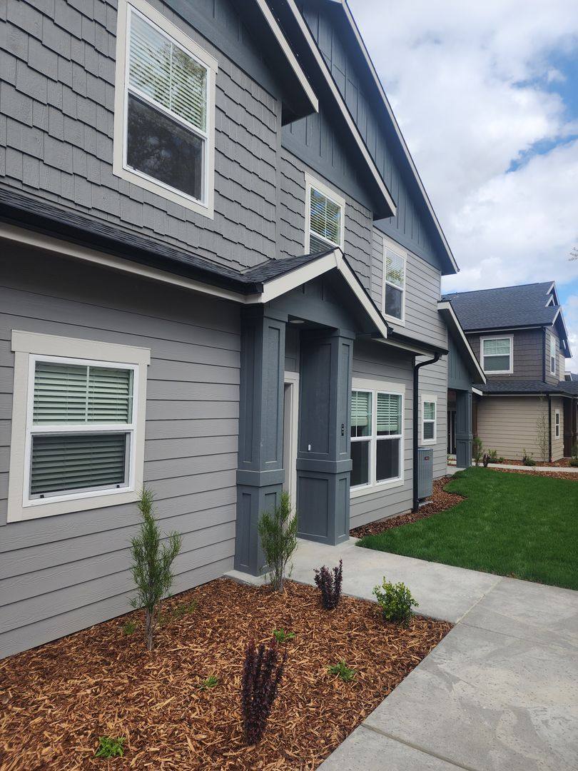 Apartment for rent at 6315 W Chet Lane, Boise, ID 83704