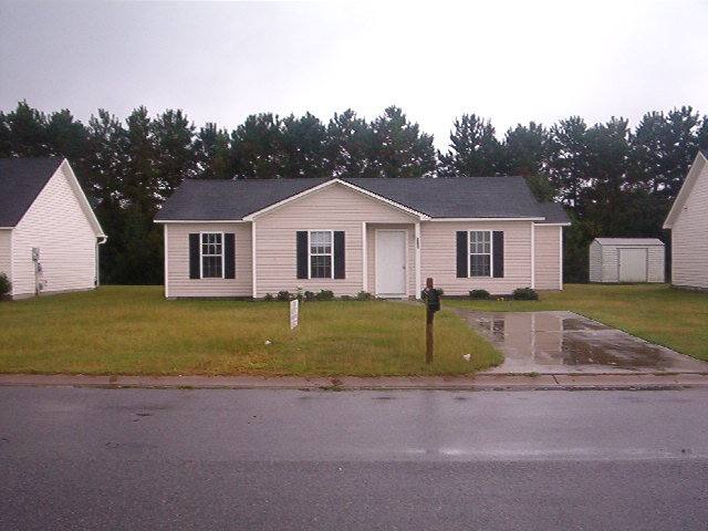 House for rent at 118 Sutton Dr, Elizabeth City, NC 27909