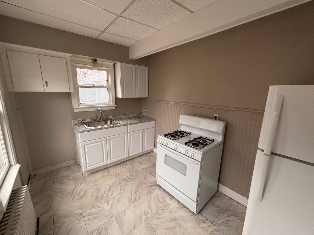 Apartment for rent at 1558 Elmwood, Buffalo, NY 14207