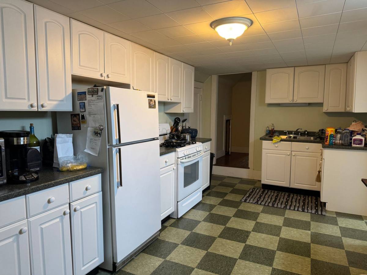 Apartment for rent at 137-139 N Main St, West Lebanon, NH 03784