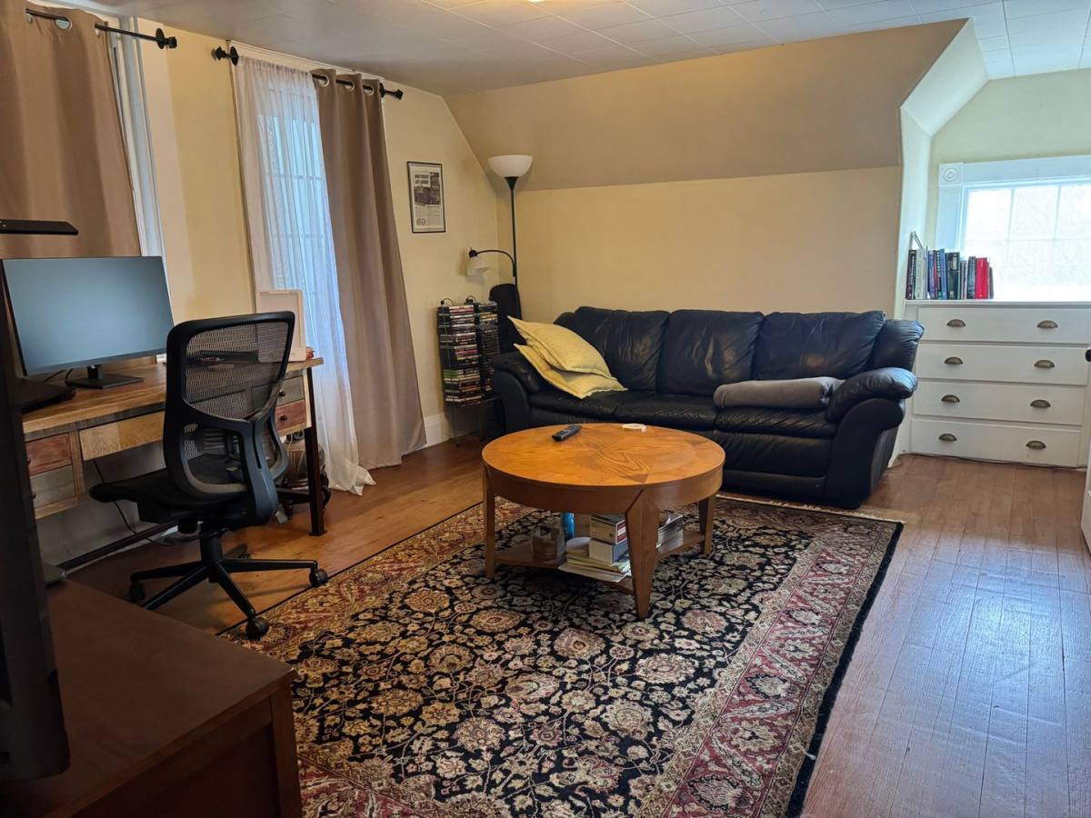 Apartment for rent at 137-139 N Main St, West Lebanon, NH 03784