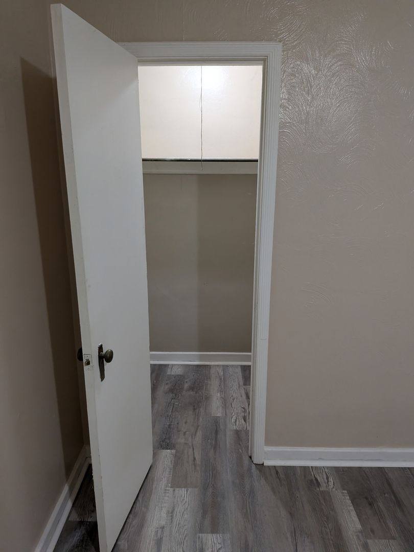 Apartment for rent at 110 Blymyer, Mansfield, OH 44903