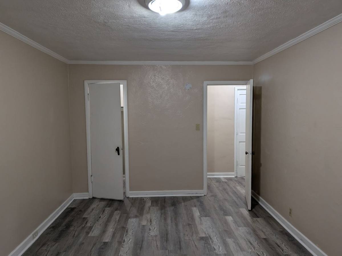 Apartment for rent at 110 Blymyer, Mansfield, OH 44903