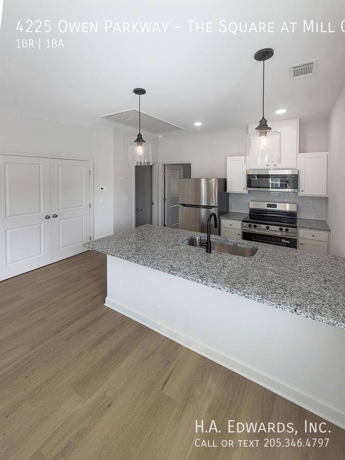 Townhouse for rent at 4225 Owen Parkway, Northport, AL 35475