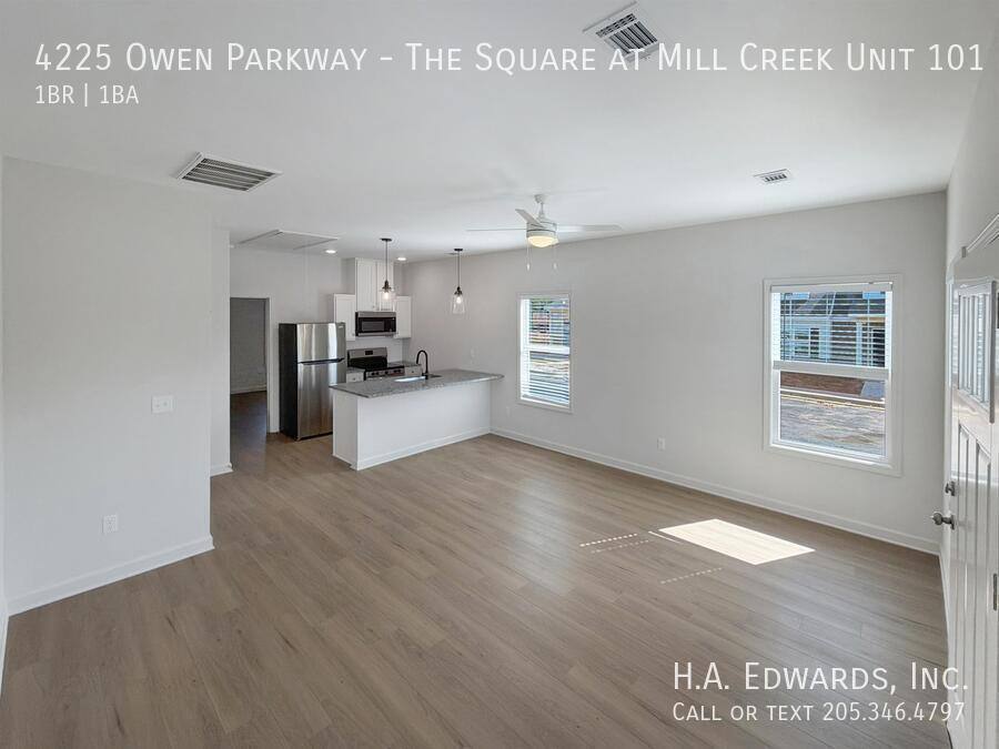 Townhouse for rent at 4225 Owen Parkway, Northport, AL 35475