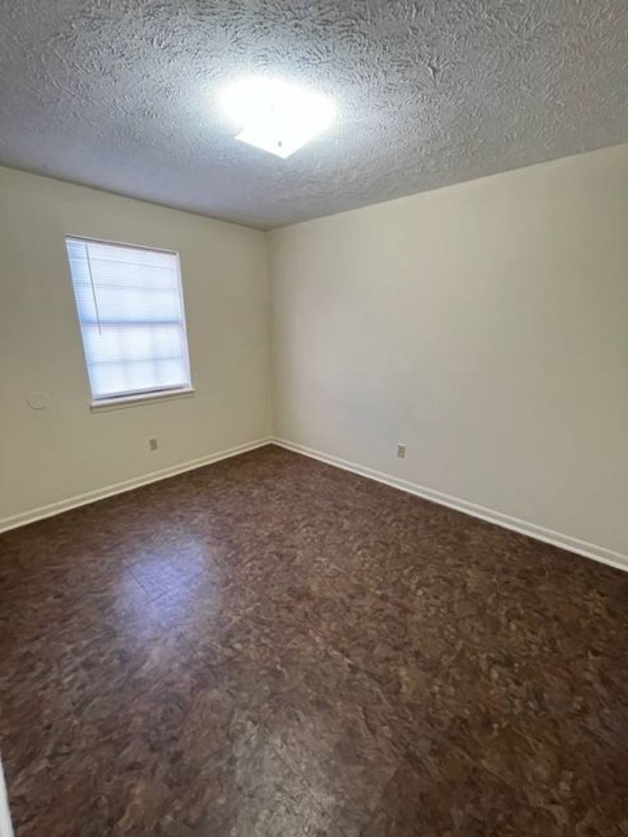 Apartment for rent at 648 Mitchell Ave, Guntown, MS 38849