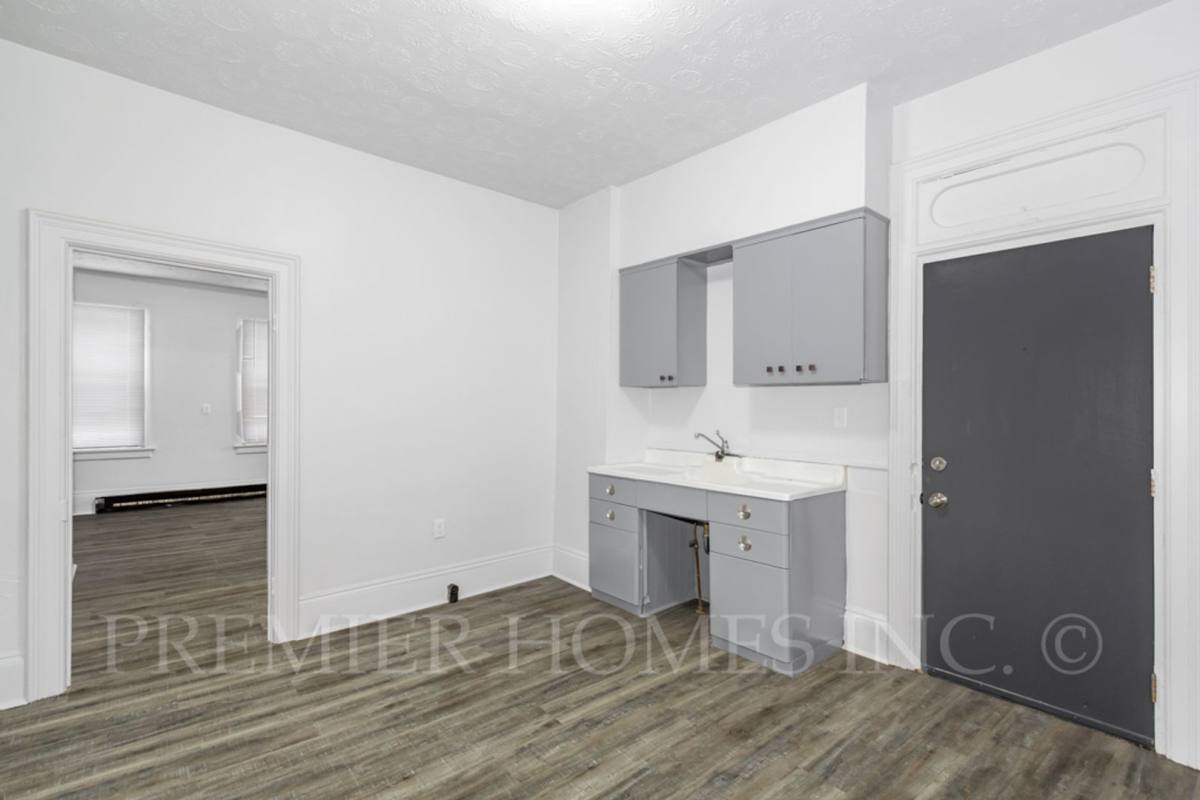 Apartment for rent at 3390 State St NE, Canton, OH 44721