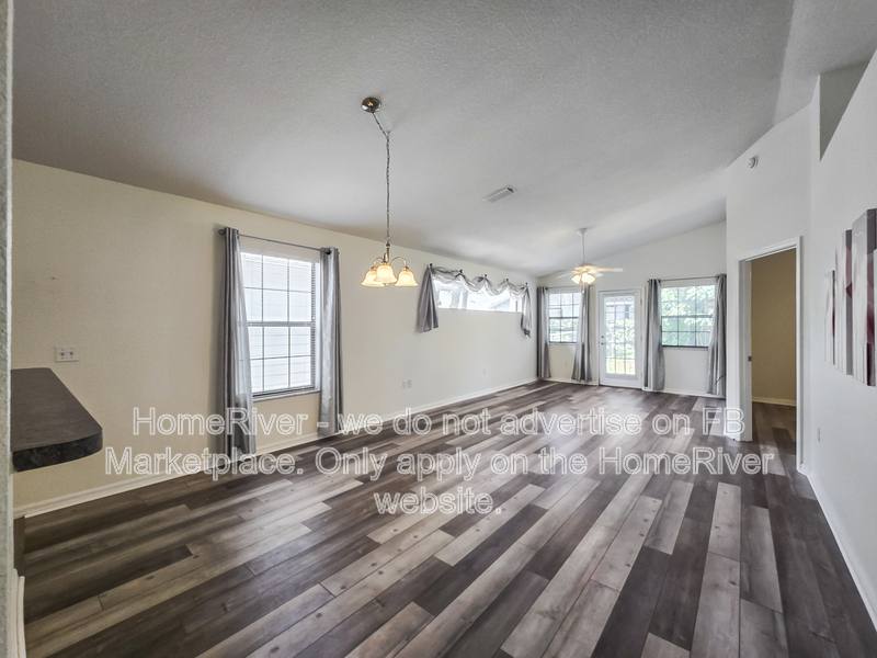 House for rent at 2305 NE 40th Ave, Ocala, FL 34470