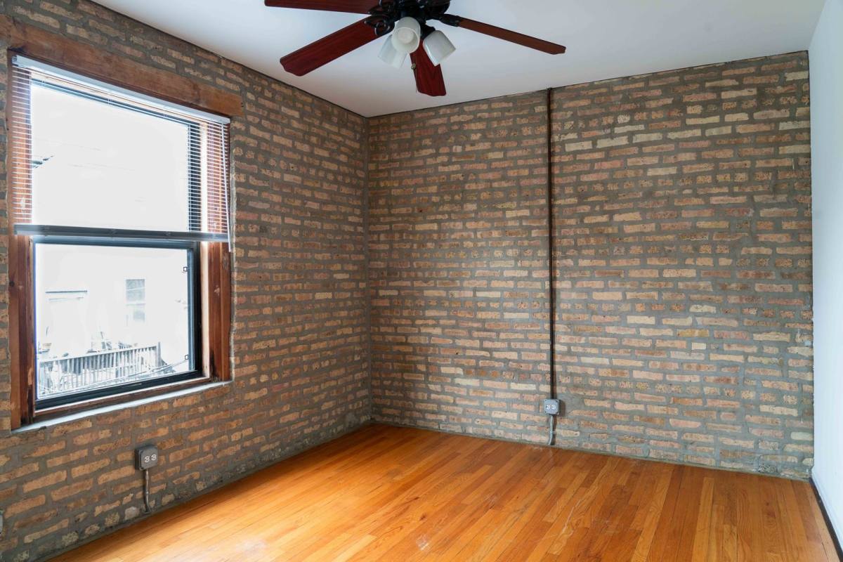 Apartment for rent at 1228-1234 W Carmen Ave, Chicago, IL 60640