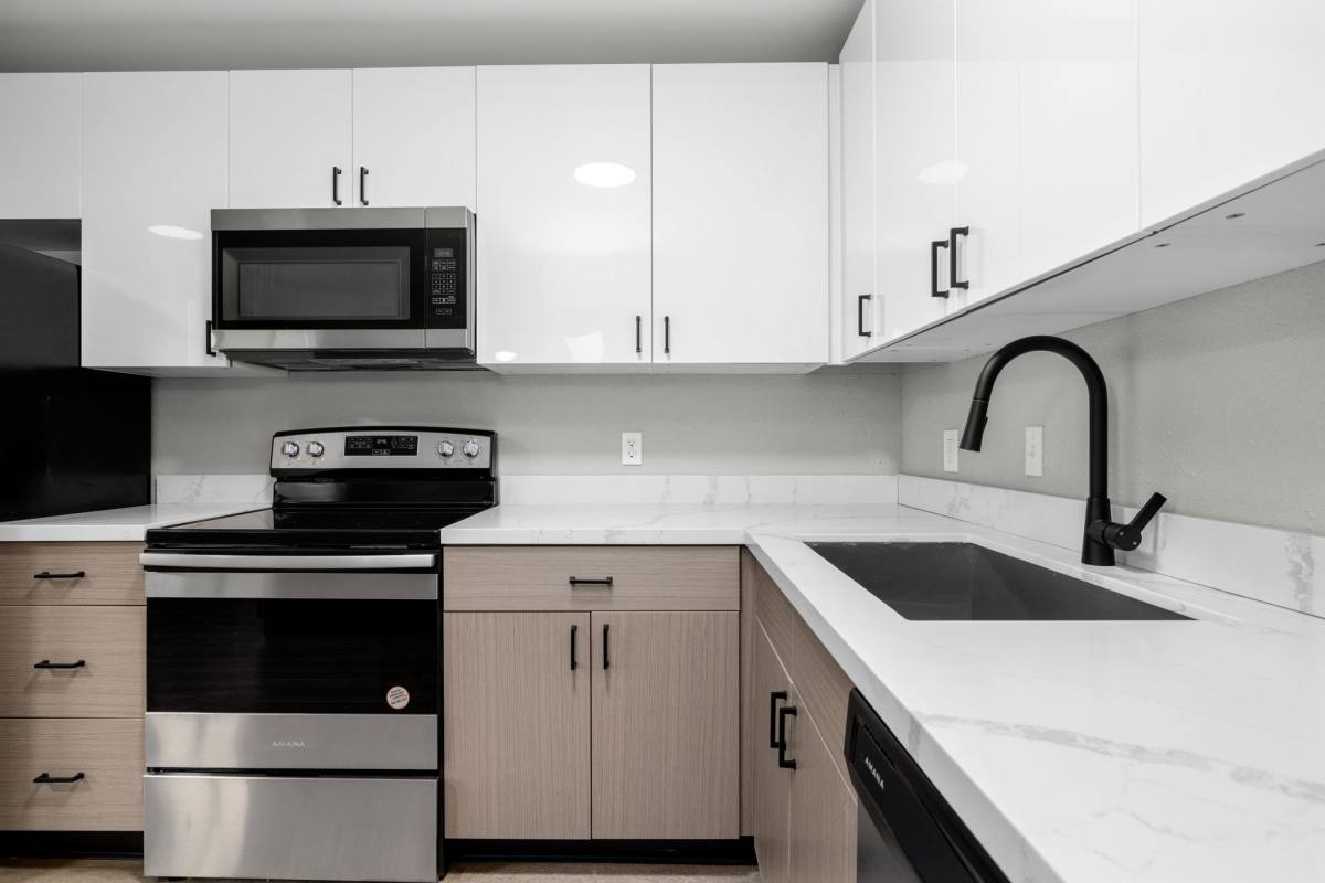 Apartment for rent at 50 Devon Court #B-12, Edwardsville, IL 62025